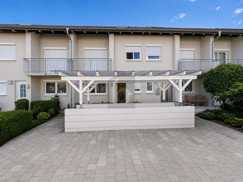 Modernisiertes Reihenmittelhaus mit 5 Zimmern in Küssaberg